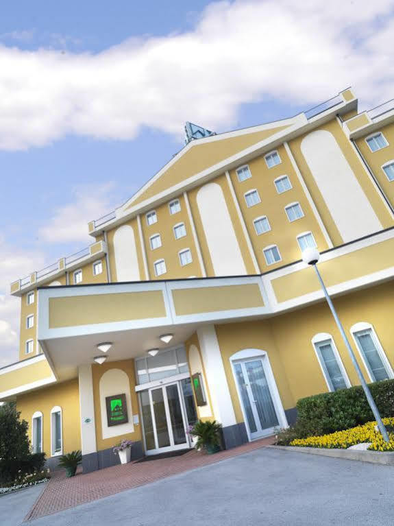 Piramidi Hotel Torri di Quartesolo Exterior foto